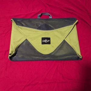 Eagle Creek Foldable Garment Travel Gear